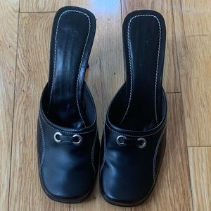 Super cute Brazilian leather heels